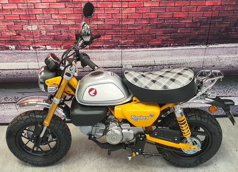 Honda Monkey 125 Banana Yellow - Just 2 Miles From Brand New 2024 Model