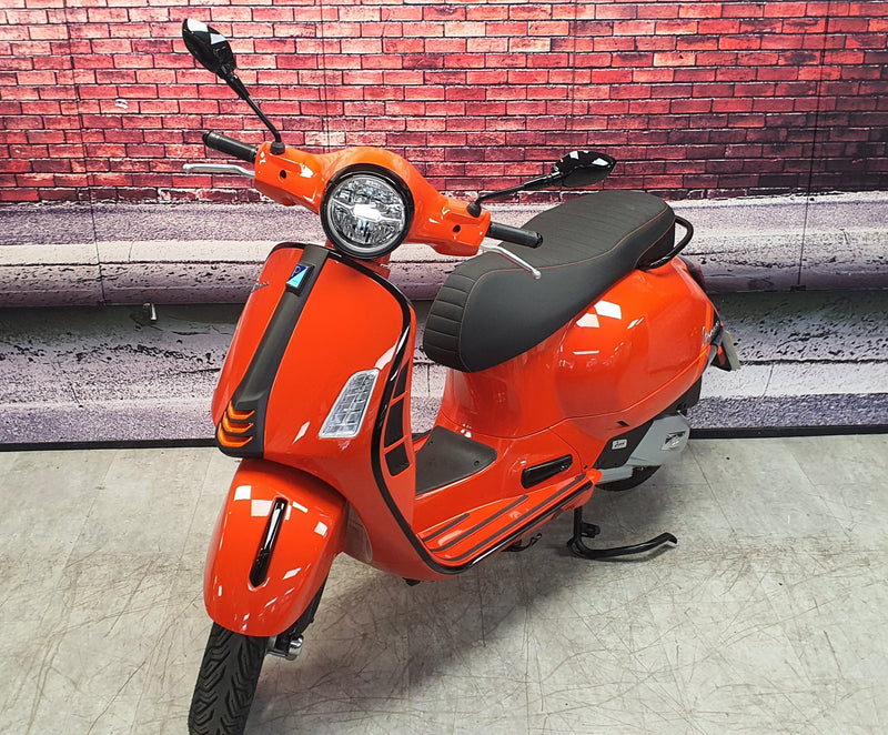 2024 Vespa GTS125 SuperSport  i-Get RST22 Arancio Impulsivo