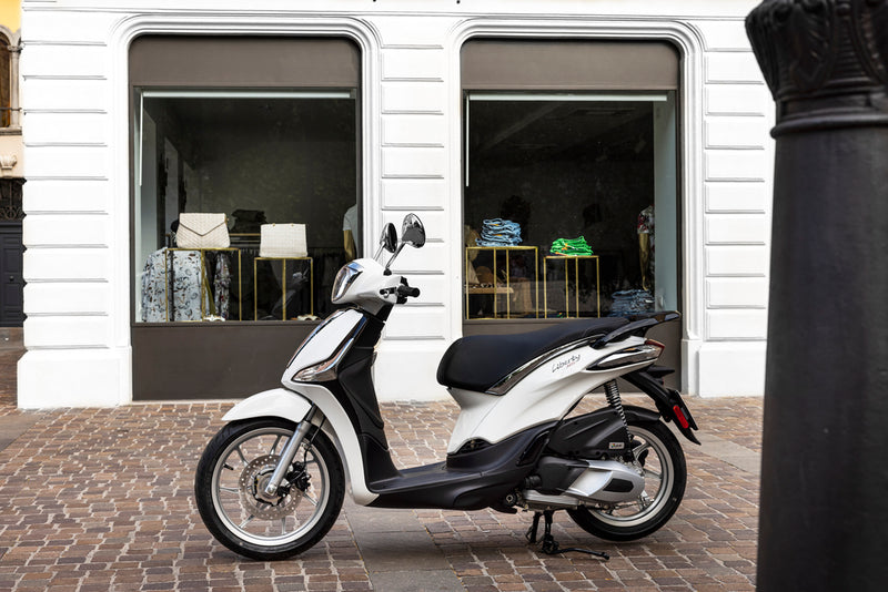 Piaggio Liberty S 125  i-Get E5 - Bianco Luna 2024 - £350 Saving Upon Registration